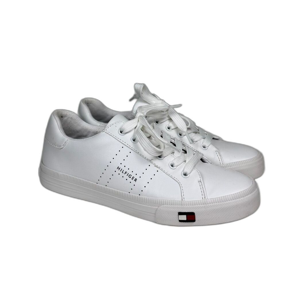 Tommy Hilfiger White Sneakers Womens 6.5 Lace Up Low Top Casual Shoes - Picture 1 of 7